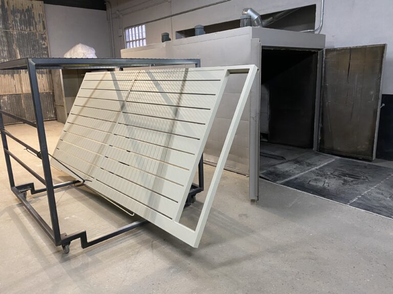 acabado en pintura en polvo resistente